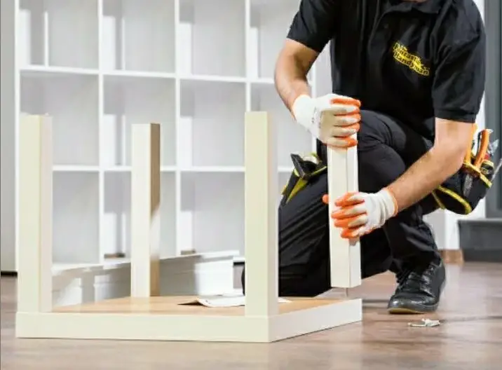 2. Modern closet installation in Barcelona