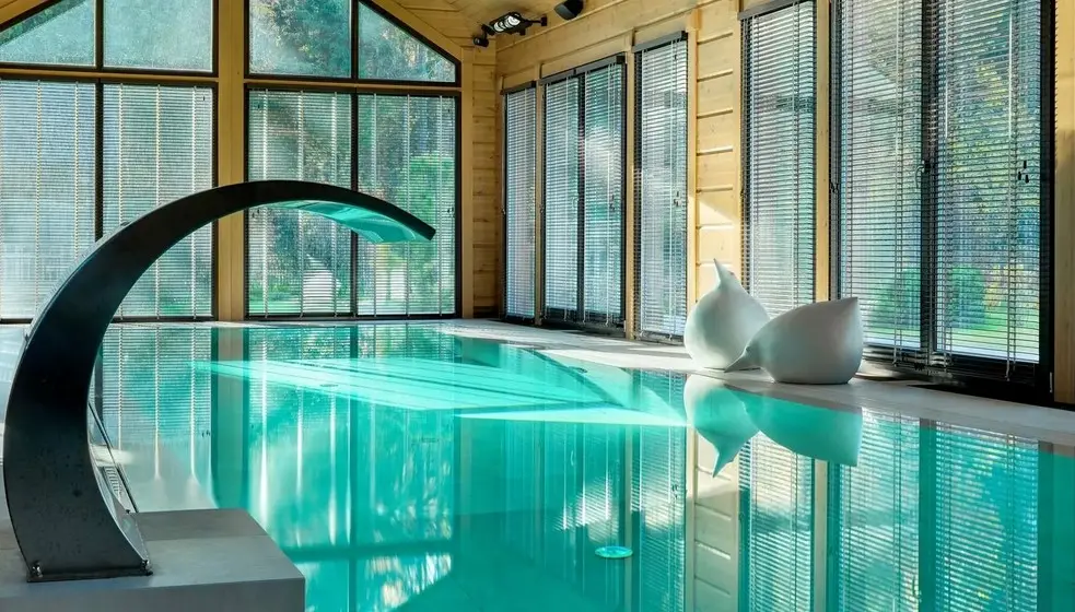 Détente au bord de l`eau
